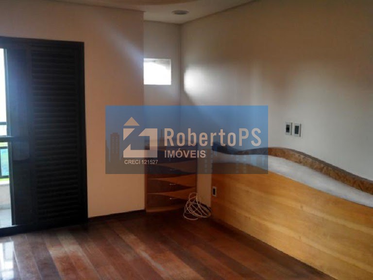 Belíssimo Apartamento de 187m² com Localização Privilegiada e Área de Lazer, no Centro de Taubaté.