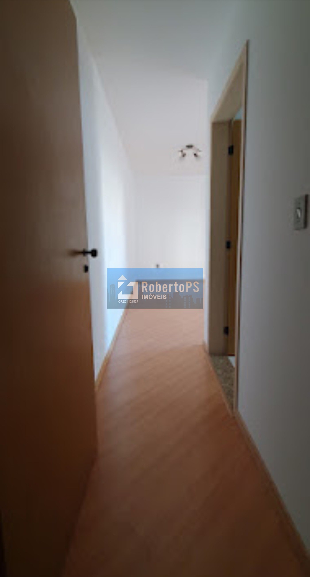 Apartamento à venda em São José dos Campos-SP: 3 quartos, 1 suíte, 1 sala, 2 vagas de garagem no Jardim das Colinas. Venha conferir!