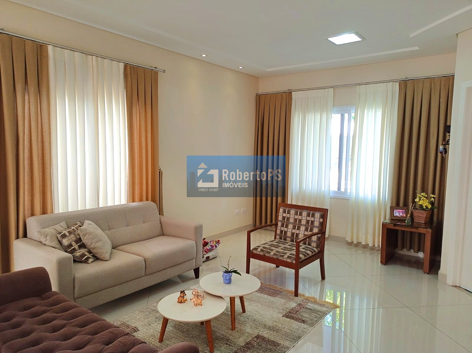 Sobrado no Altos da Serra VI, 210,72 m2, para venda R$1.600.000,00 - Urbanova - São Jose dos Campos - SP