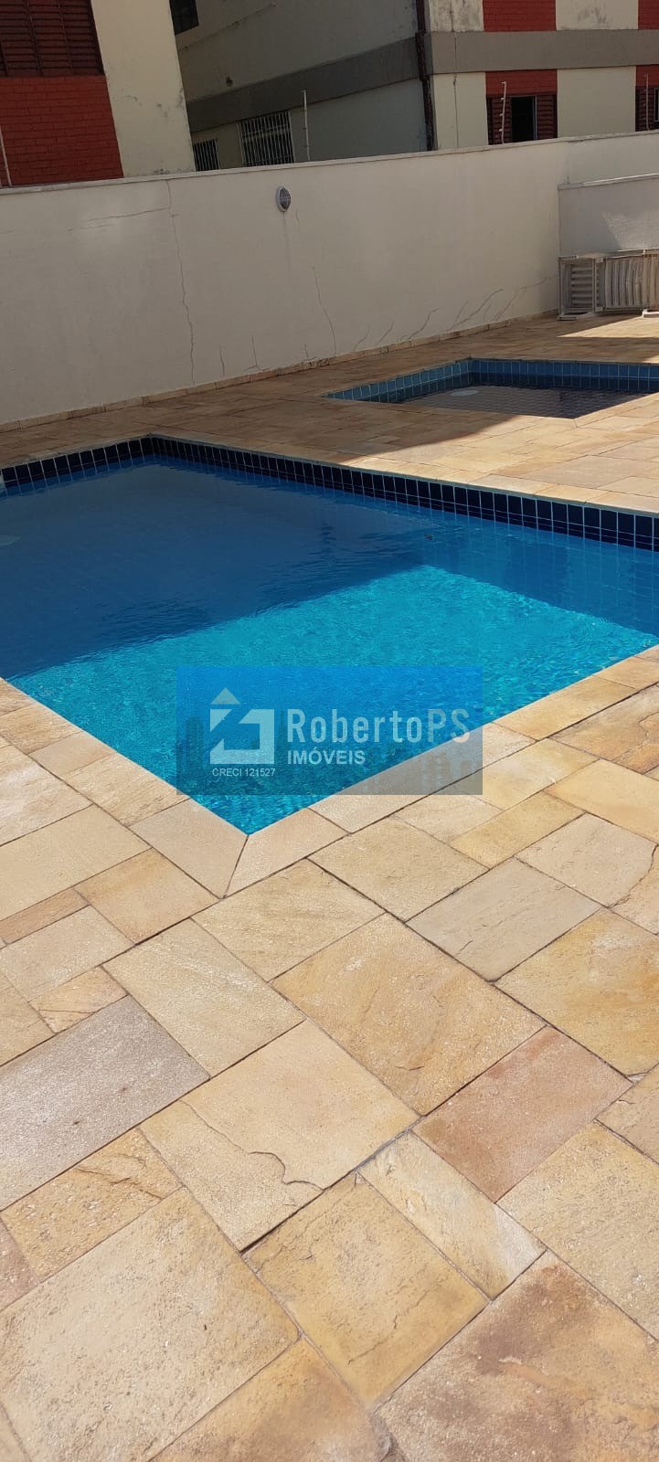 Lindo apartamento com 2 dormitórios e uma suíte no Jardim das indústrias
