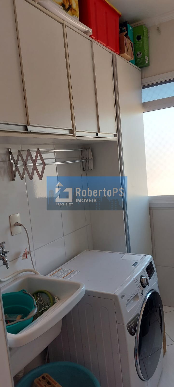 Lindo apartamento com 2 dormitórios e uma suíte no Jardim das indústrias