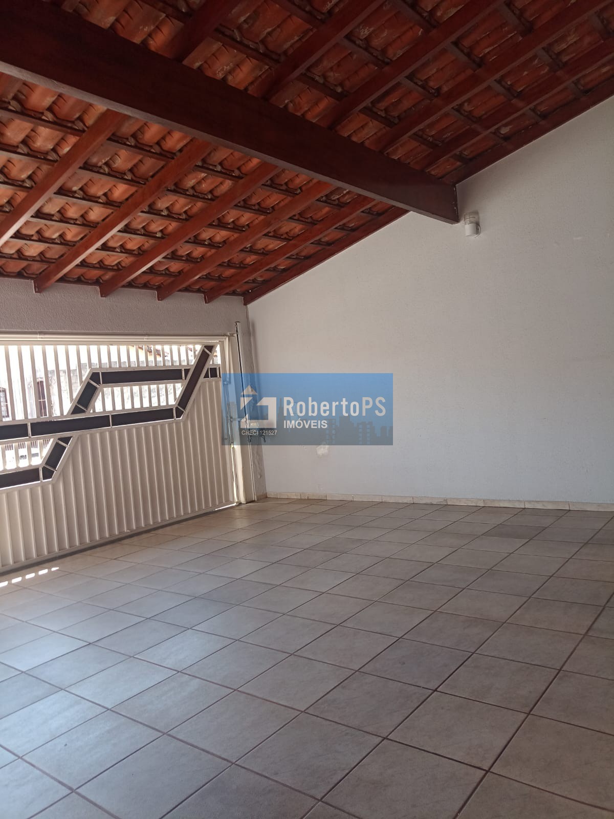 Linda casa com piscina no jardim santa maria em jacareí.