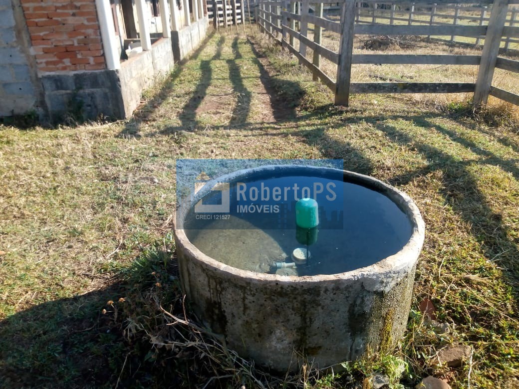 Excelente fazenda para pecuária em Cambuí - MG próxima ao Estado de São Paulo a 1 Km da Rodovia Fernão Dias