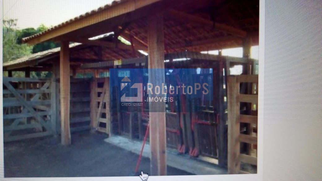 Excelente fazenda para pecuária em Cambuí - MG próxima ao Estado de São Paulo a 1 Km da Rodovia Fernão Dias