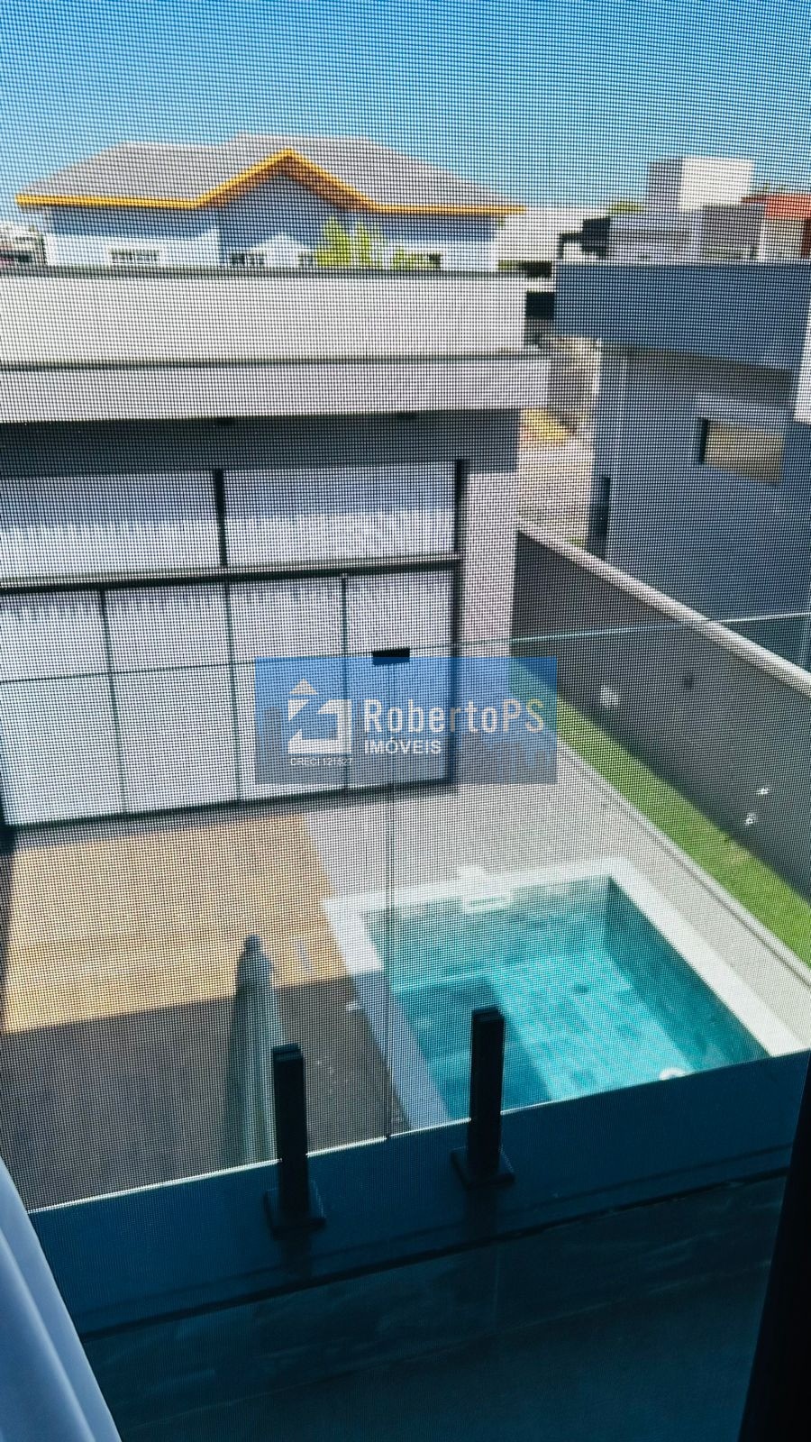 Casa maravilhosa com 4 suítes, com piscina aquecida e espaço gourmet no Urbanova.