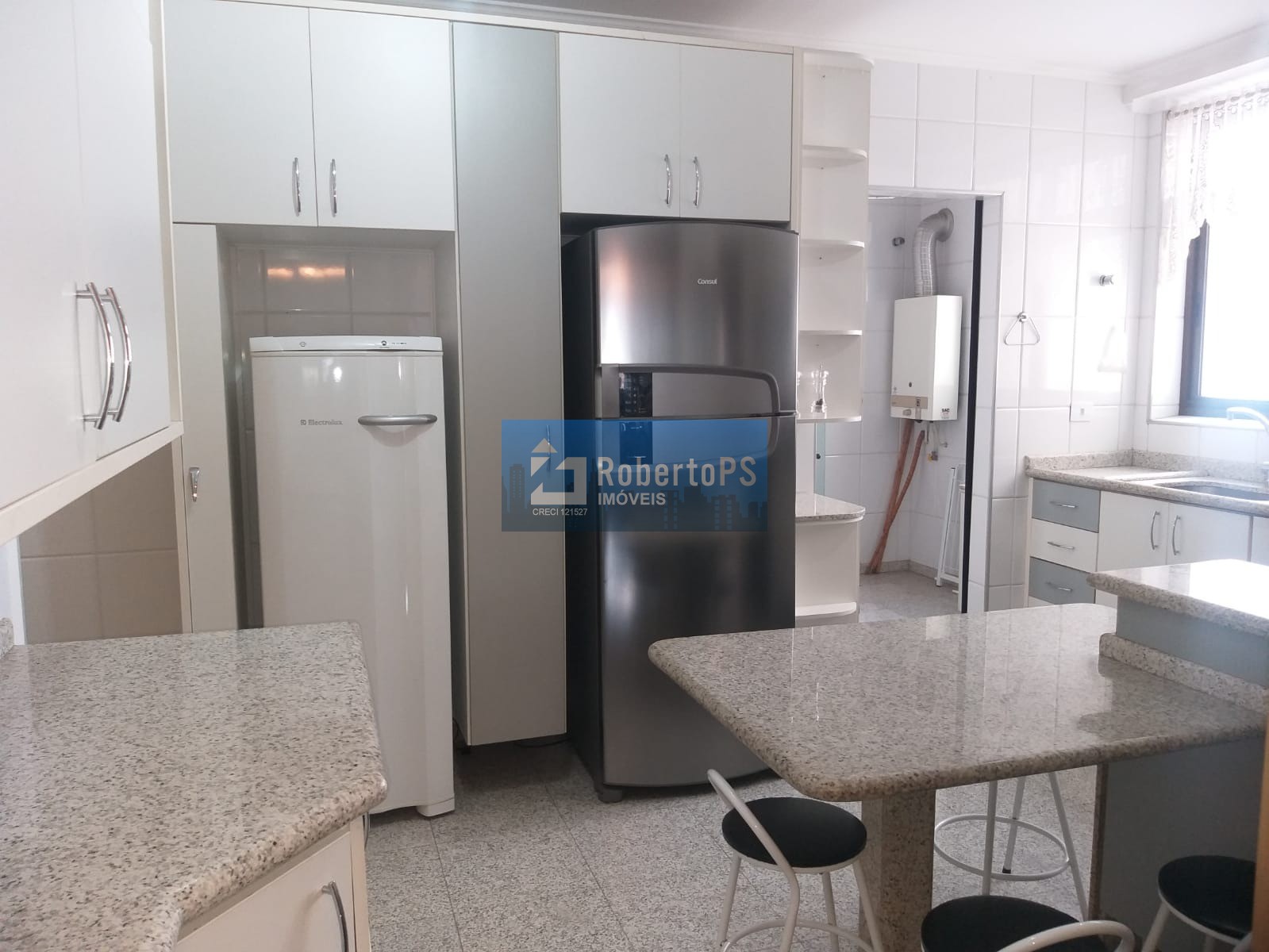 Lindíssimo apartamento 4 domitórios (2 suítes), com sacada gourmet no Aquarius