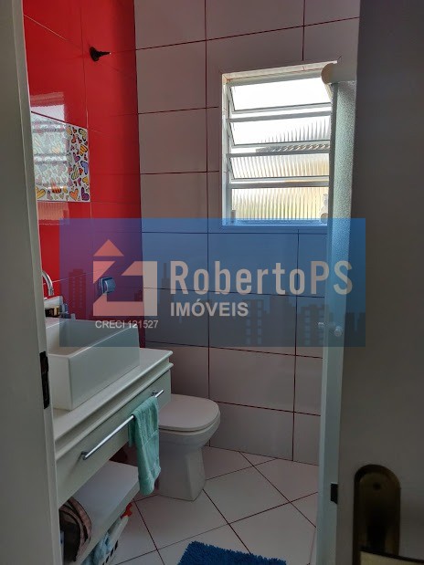Maravilhoso sobrado em condomínio fechado em Jacareí. Recém Reformada e com Arquitetura Contemporânea - foto 17