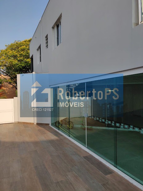 Maravilhoso sobrado em condomínio fechado em Jacareí. Recém Reformada e com Arquitetura Contemporânea - foto 26