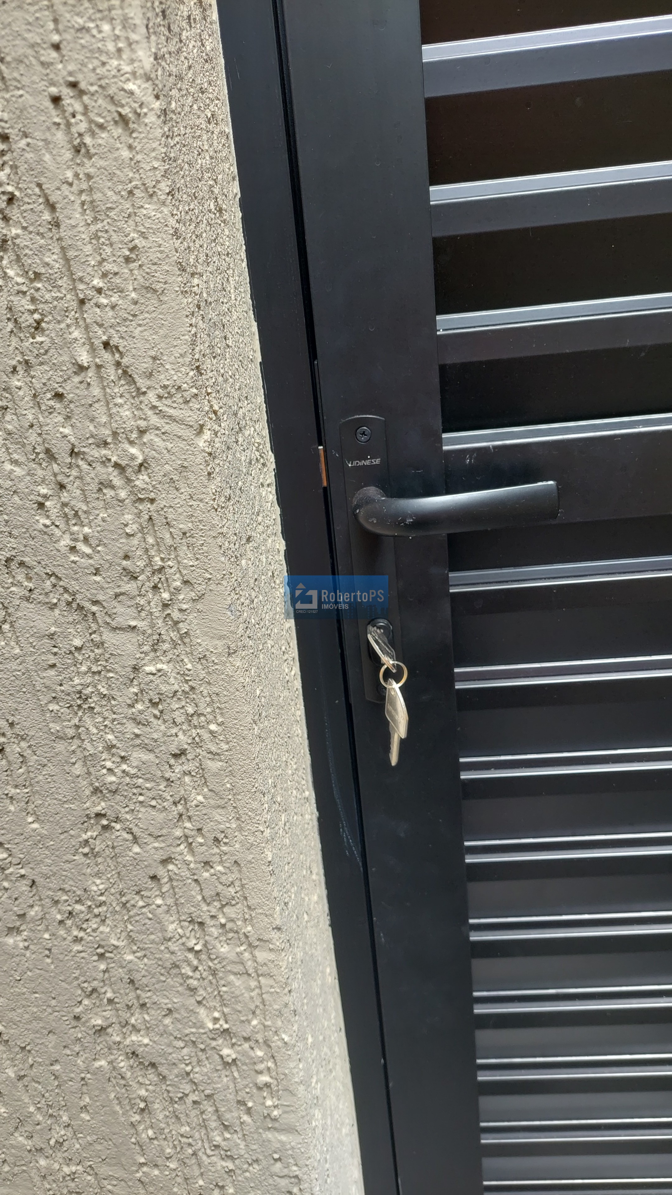 Maravilhosa casa para permuta no condomínio fechado Terras do Vale com total segurança e recém construída