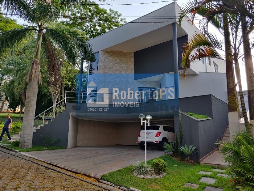 Maravilhoso sobrado em condomínio fechado em jacareí. Recém 