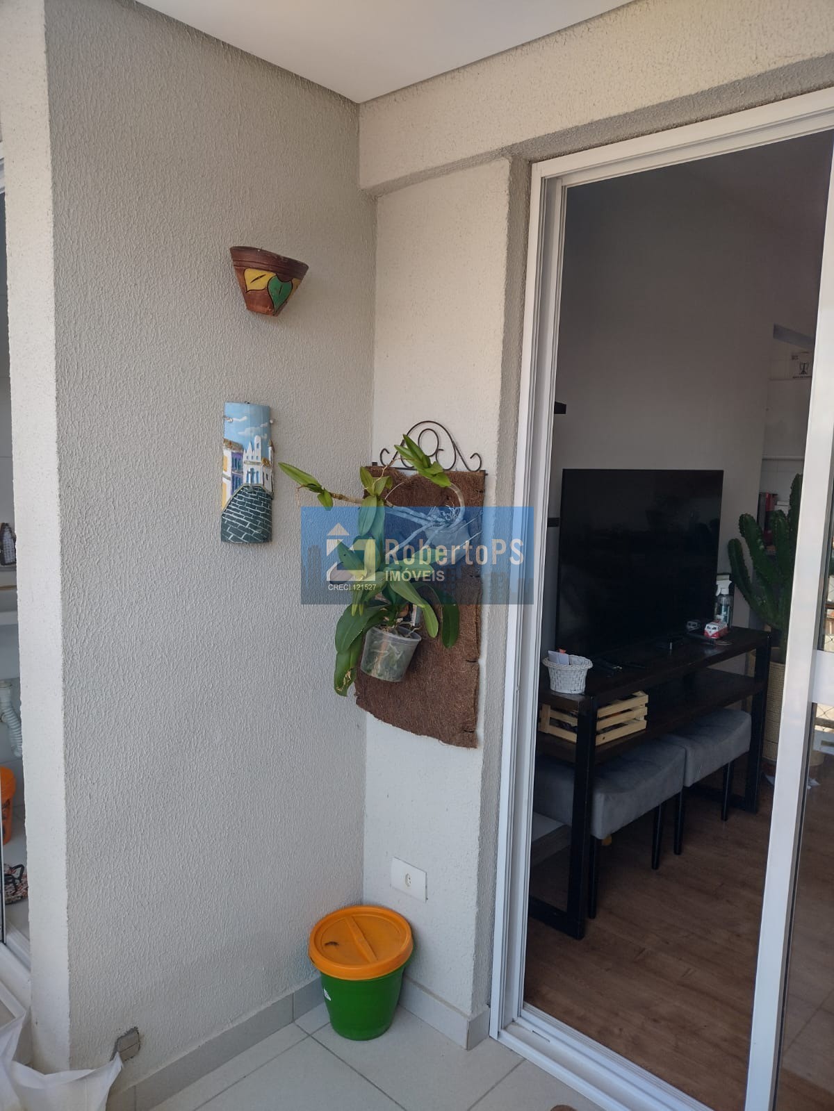Lindo apartamento com 1 suíte, no Parque Industrial.