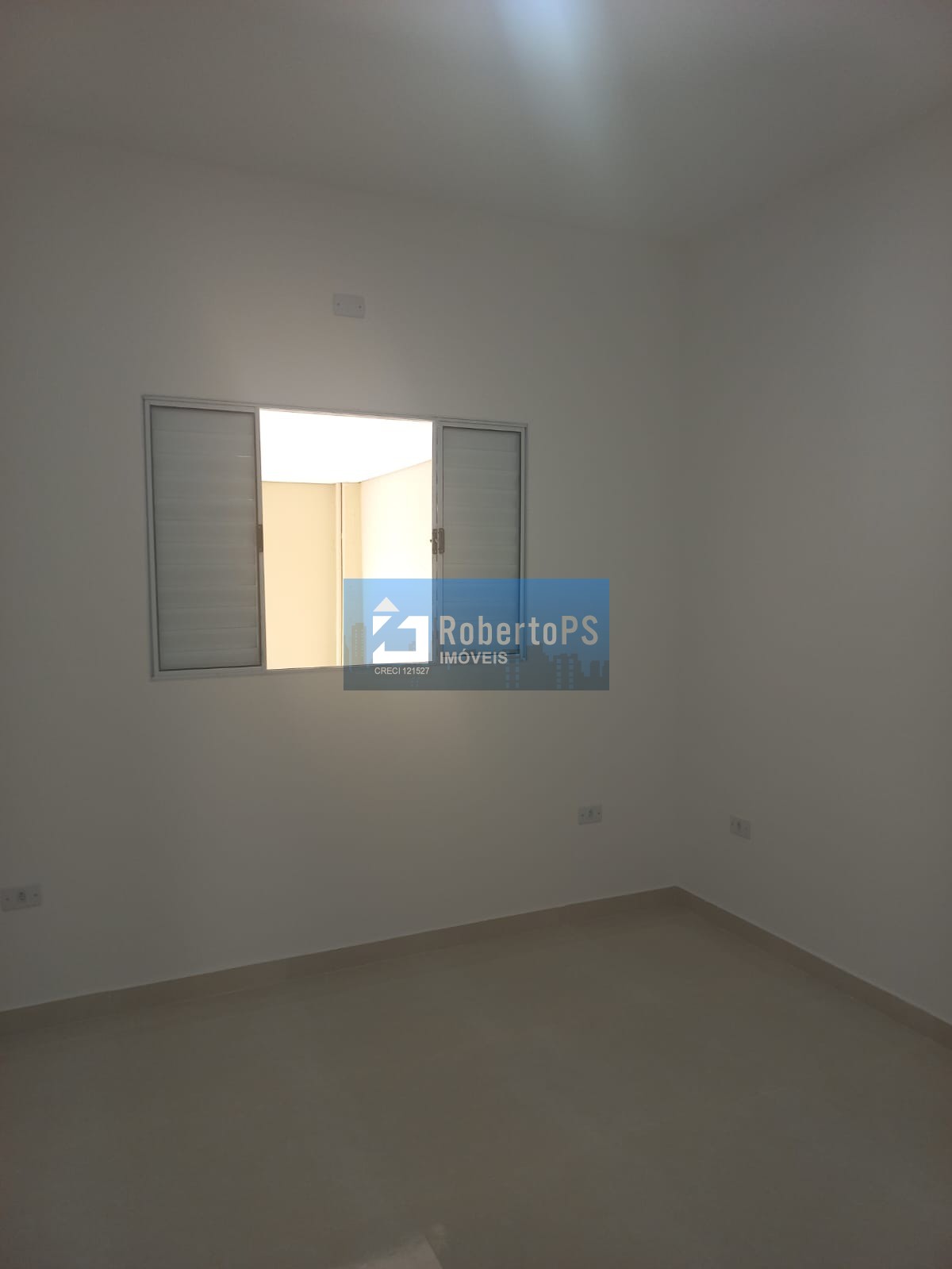 Linda casa com 3 dormitórios no Portal dos Pássaros