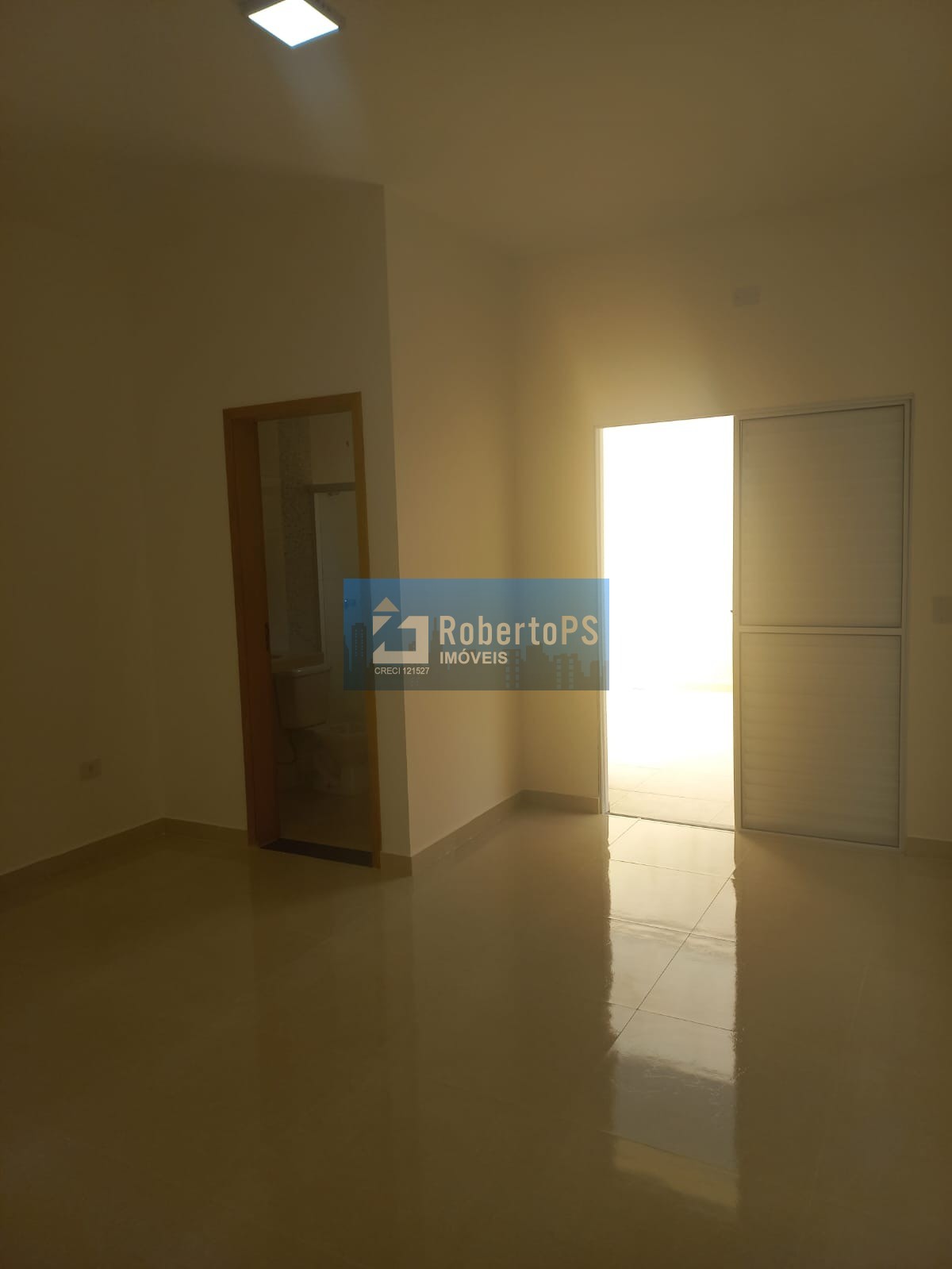 Linda casa com 3 dormitórios no Portal dos Pássaros