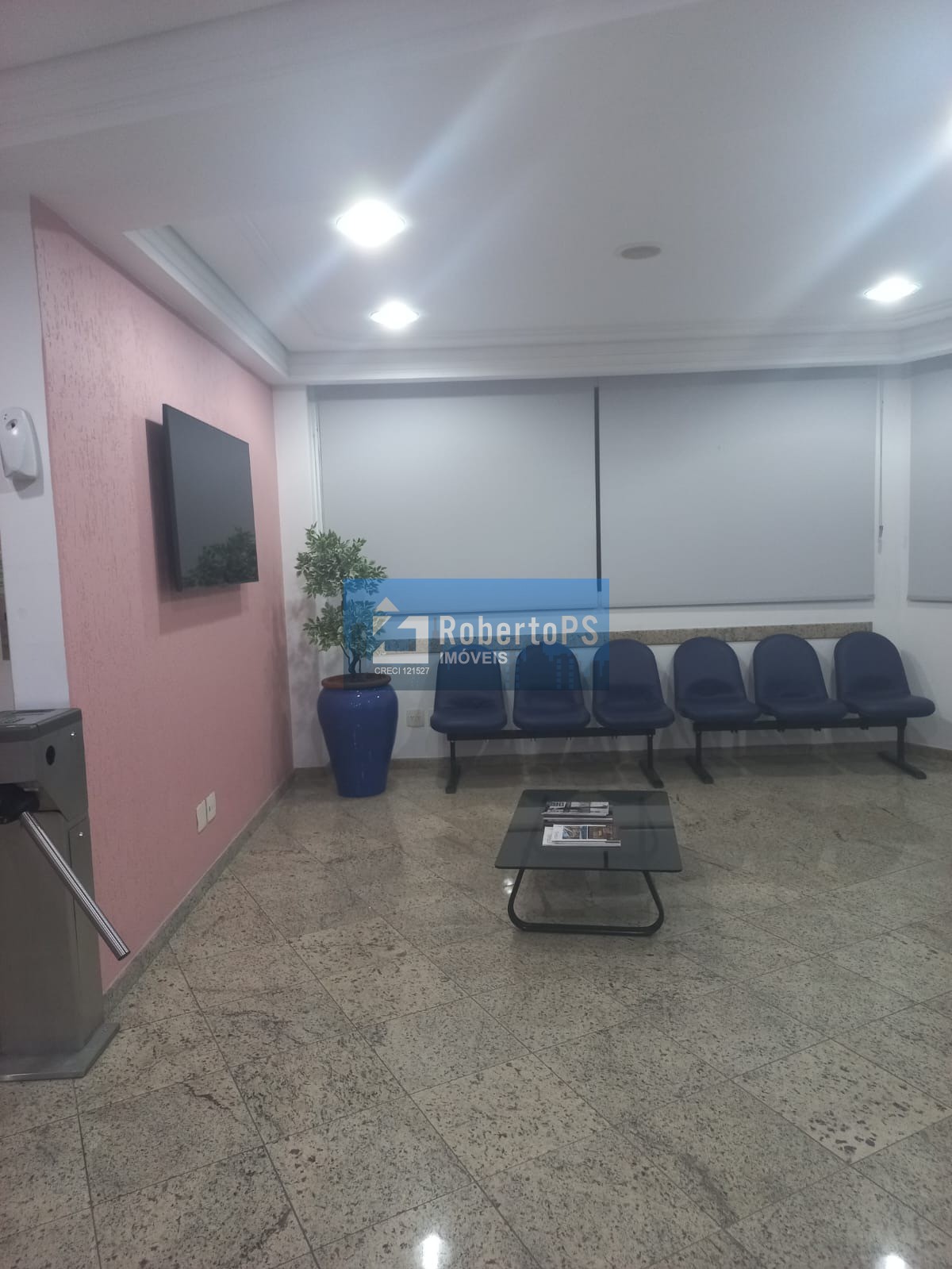 Sete salas comerciais para consultórios com 300 metros no es - foto 1