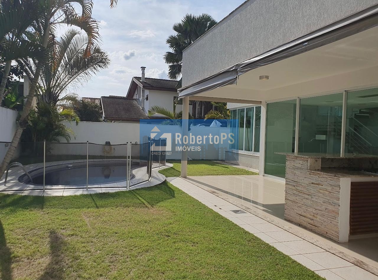 Casa linda no esplanada do sol com 4 suítes e piscina.
