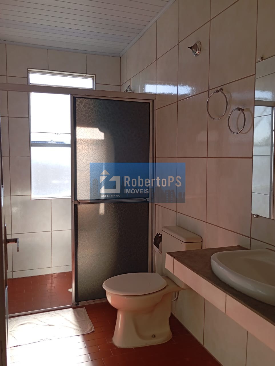 Hotel à venda no Centro de Rio Negro-PR: 40 quartos, 35 suítes, 1 sala, 40 vagas de garagem, 3.800m² de área!