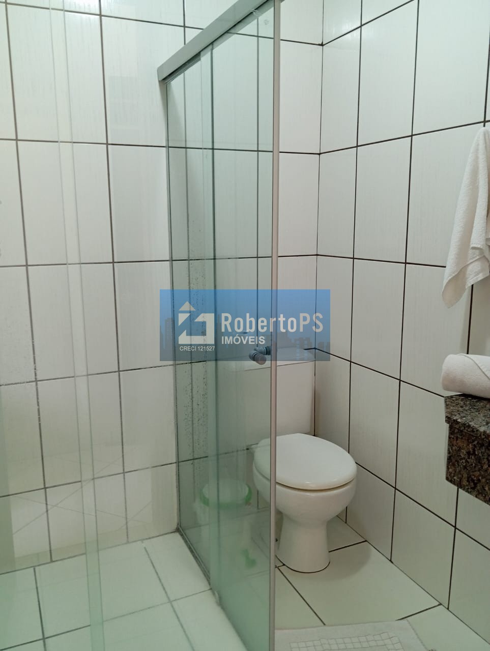 Hotel à venda no Centro de Rio Negro-PR: 40 quartos, 35 suítes, 1 sala, 40 vagas de garagem, 3.800m² de área!