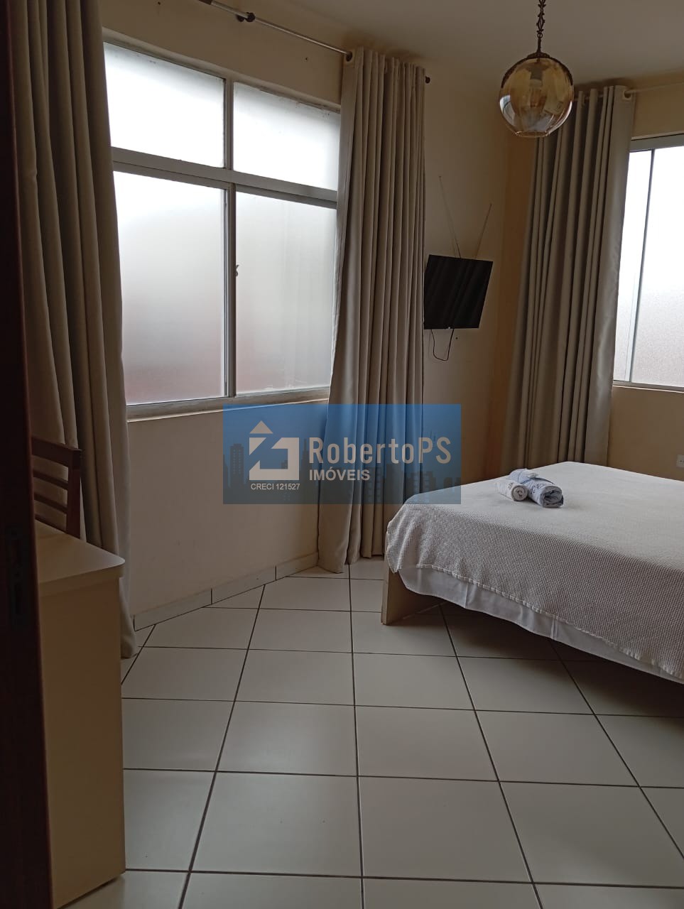 Hotel à venda no Centro de Rio Negro-PR: 40 quartos, 35 suítes, 1 sala, 40 vagas de garagem, 3.800m² de área!
