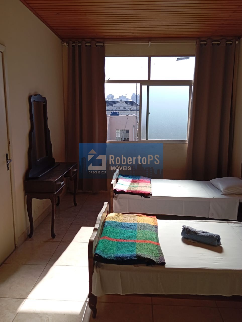 Hotel à venda no Centro de Rio Negro-PR: 40 quartos, 35 suítes, 1 sala, 40 vagas de garagem, 3.800m² de área!