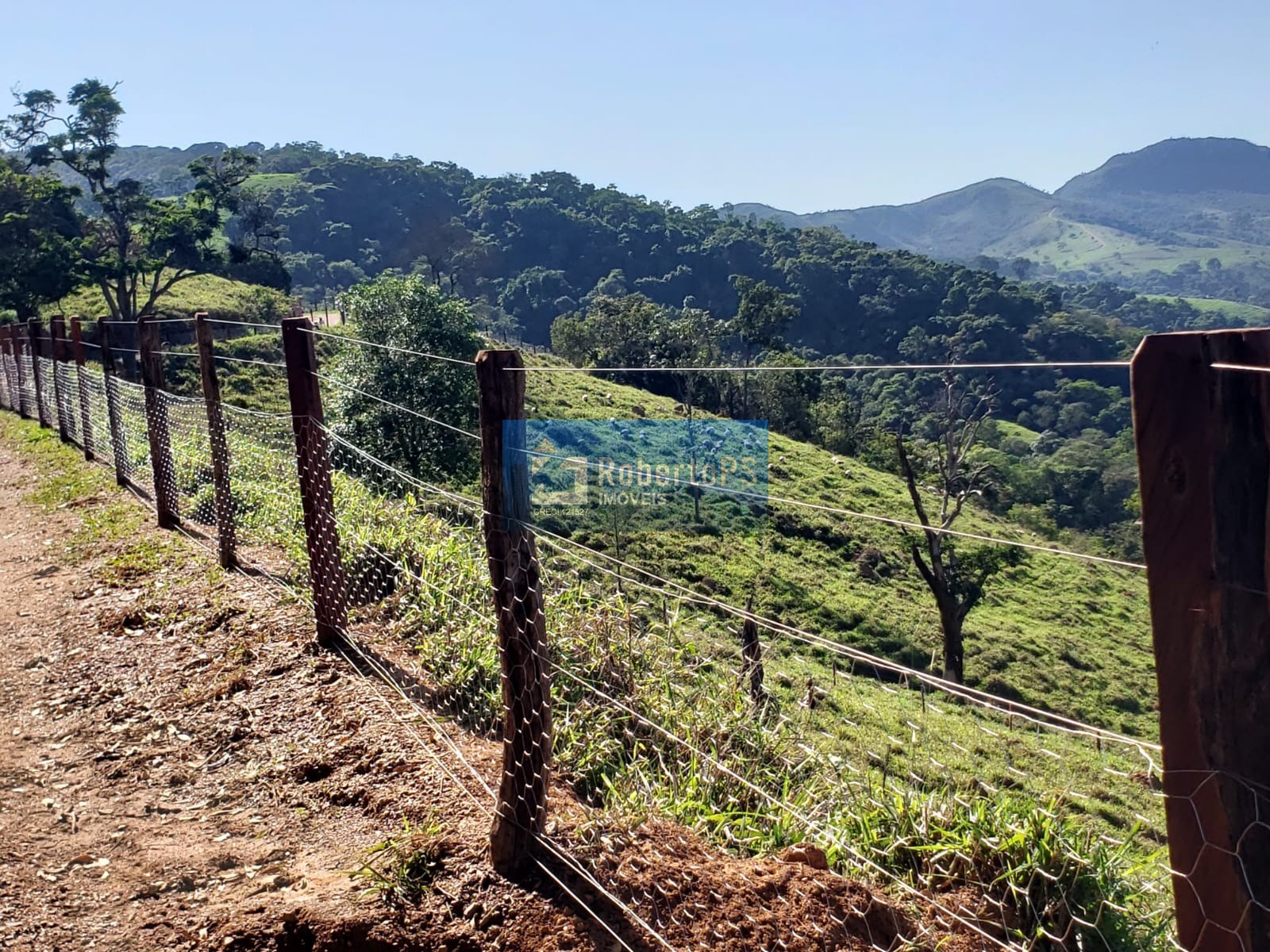 Fazenda de luxo à venda em capitólio-mg, centro: 3 quartos, 