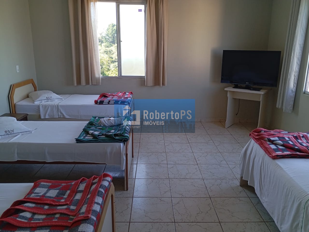 Hotel à venda no centro de rio negro-pr: 40 quartos, 35 suít