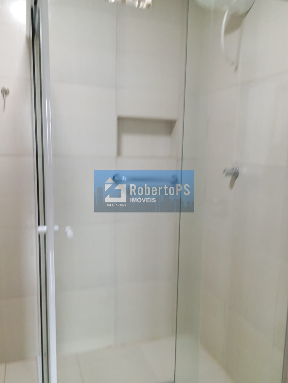 Hotel à venda no Centro de Rio Negro-PR: 40 quartos, 35 suítes, 1 sala, 40 vagas de garagem, 3.800m² de área!