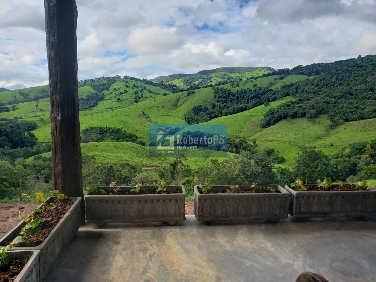 Fazenda de luxo à venda em capitólio-mg, centro: 3 quartos, 