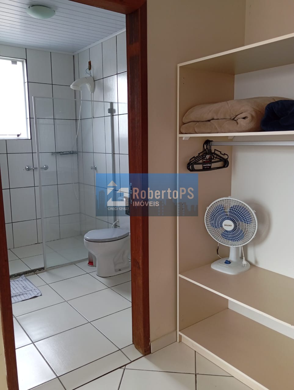 Hotel à venda no Centro de Rio Negro-PR: 40 quartos, 35 suítes, 1 sala, 40 vagas de garagem, 3.800m² de área!