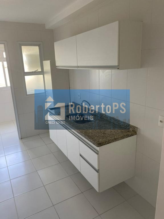 Venha morar no conforto e comodidade do Edifício Solar das Tuíras, com um lindo apartamento de 3 quartos, sendo 1 suíte, 2 banheiros, sala espaçosa e ainda uma vaga de garagem.