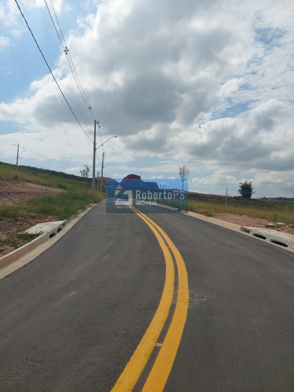 Espetacular terreno no mirante de cambuí com 337m2