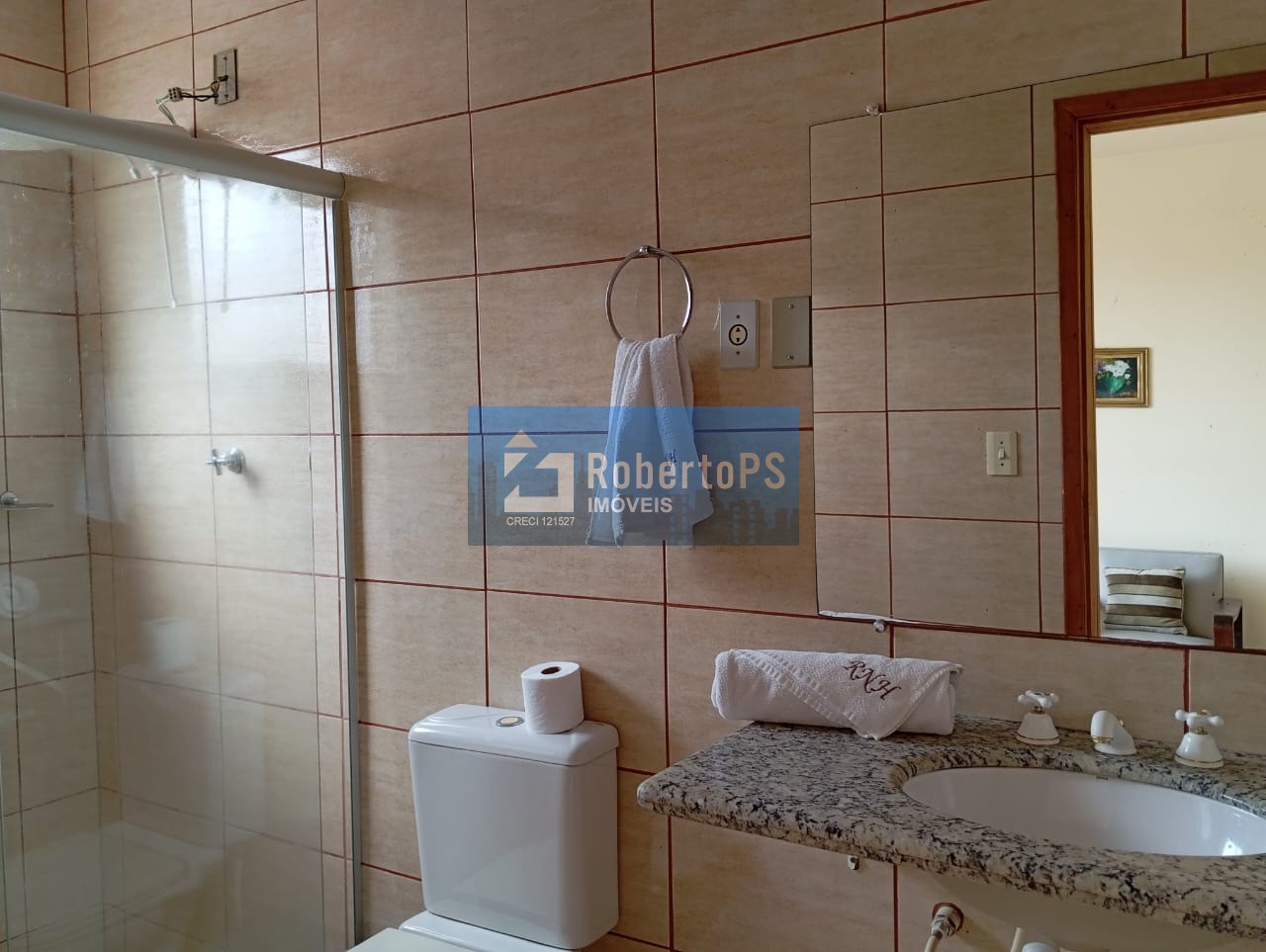 Hotel à venda no Centro de Rio Negro-PR: 40 quartos, 35 suítes, 1 sala, 40 vagas de garagem, 3.800m² de área!
