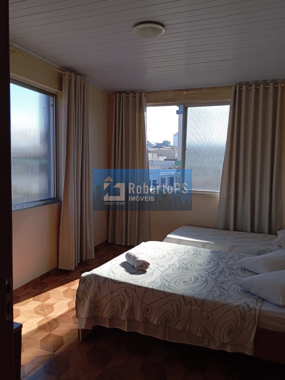 Hotel à venda no Centro de Rio Negro-PR: 40 quartos, 35 suítes, 1 sala, 40 vagas de garagem, 3.800m² de área!
