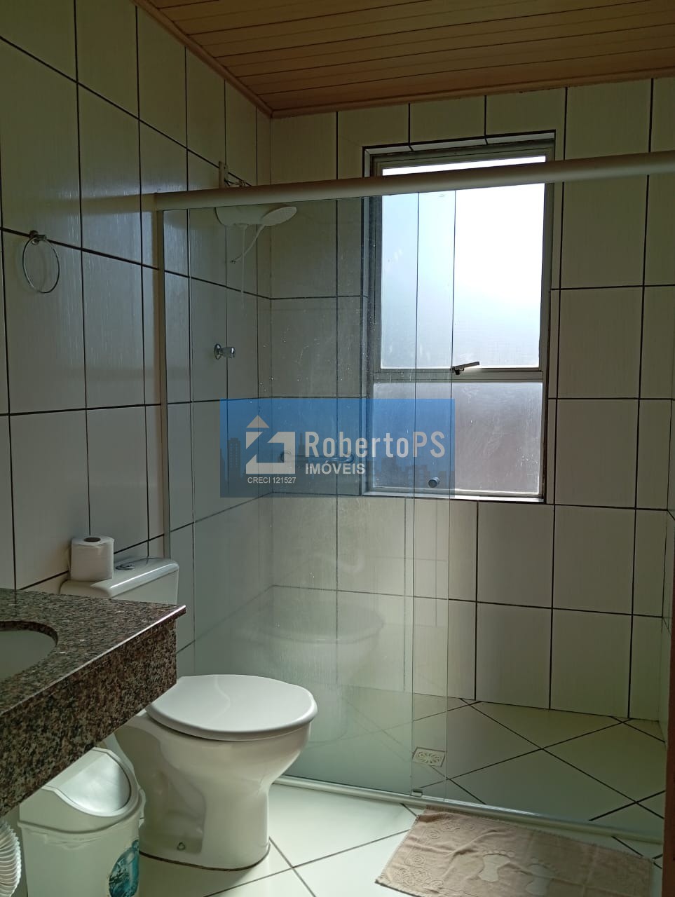 Hotel à venda no Centro de Rio Negro-PR: 40 quartos, 35 suítes, 1 sala, 40 vagas de garagem, 3.800m² de área!