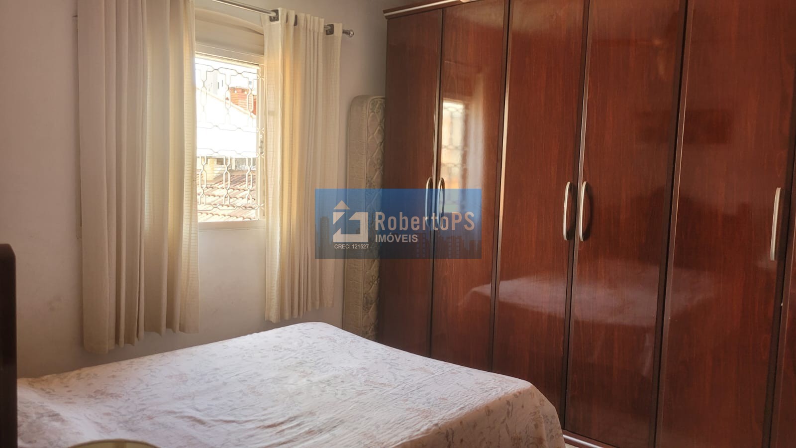 Imperdível oportunidade de adquirir uma casa no Jardim das Indústrias em São José dos Campos-SP com 3 quartos e 148m²!