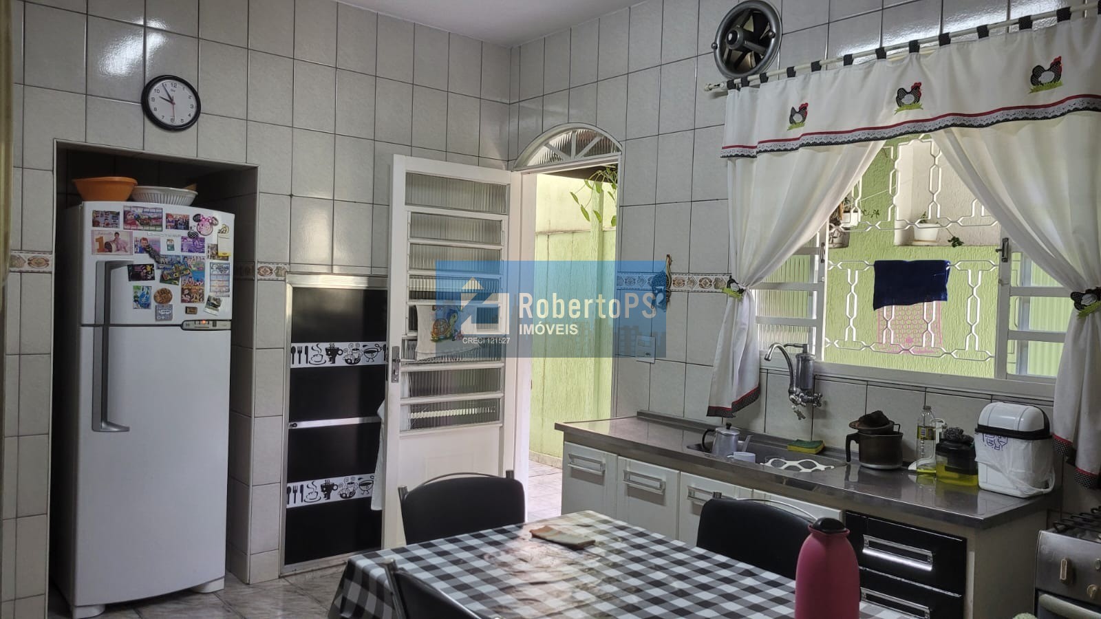 Imperdível oportunidade de adquirir uma casa no Jardim das Indústrias em São José dos Campos-SP com 3 quartos e 148m²!