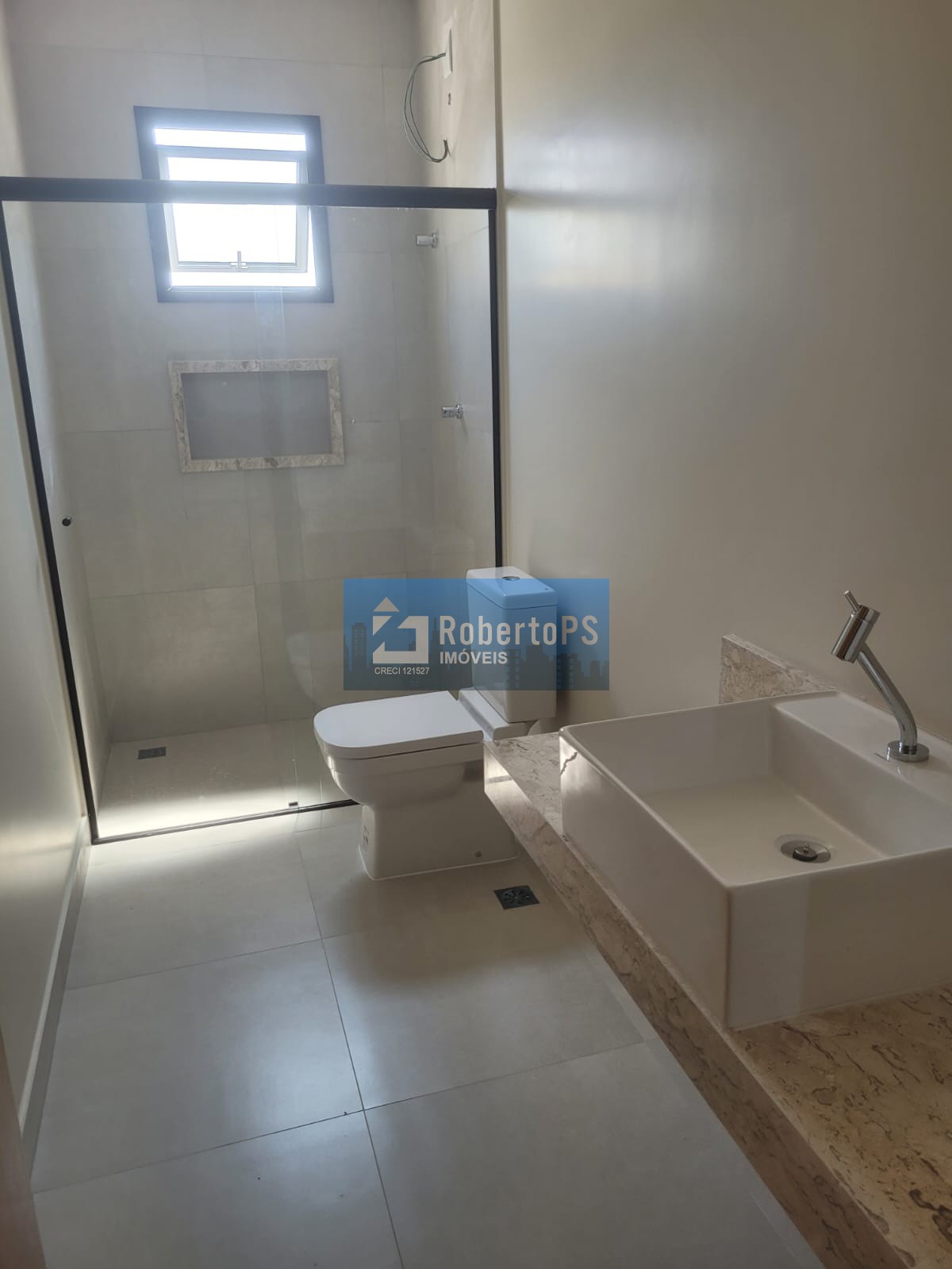 Casa em Condomínio à Venda em Urbanova VII com 244m² de Pura Qualidade!