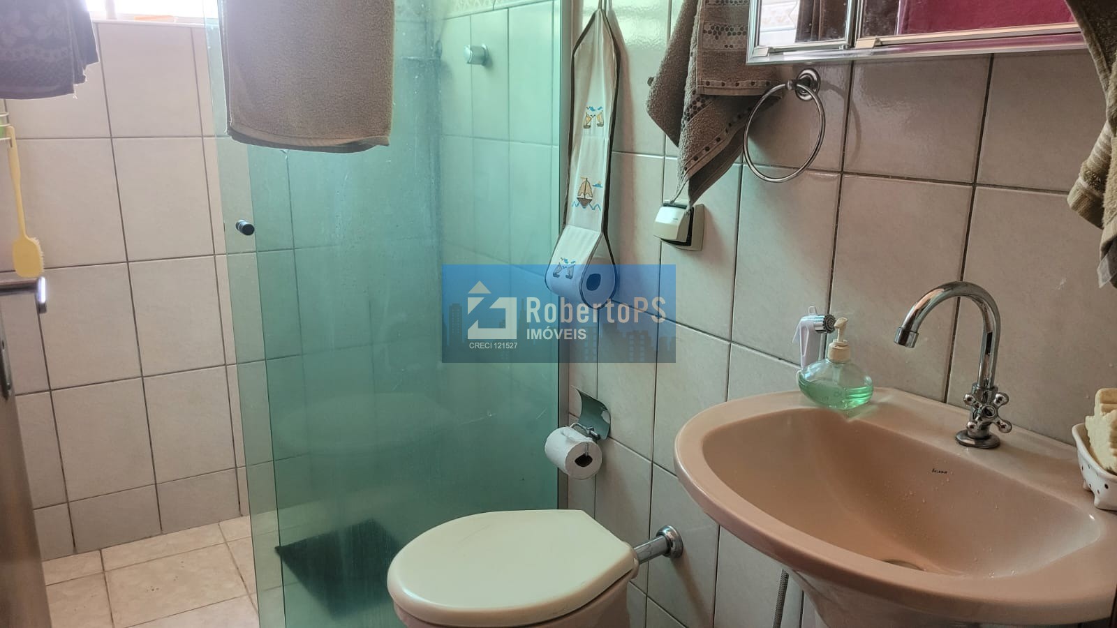 Imperdível oportunidade de adquirir uma casa no Jardim das Indústrias em São José dos Campos-SP com 3 quartos e 148m²!