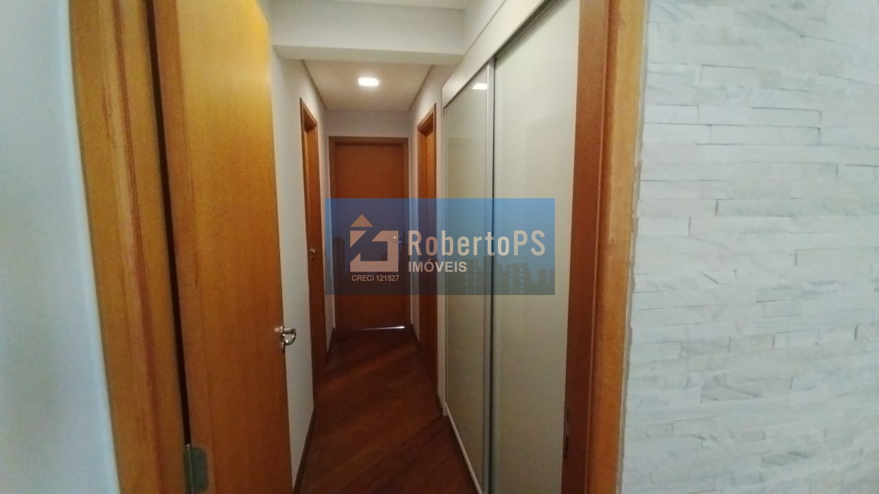 Maravilhoso apartamento com 4 dormitórios, 3 suítes, condomínio clube no Aquarius.