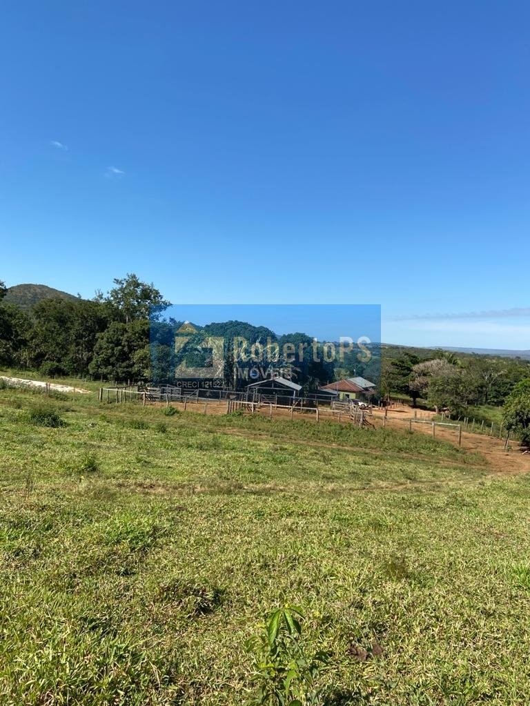 Fazenda de gado à venda na região de Paracatu - MG com 212 hectares