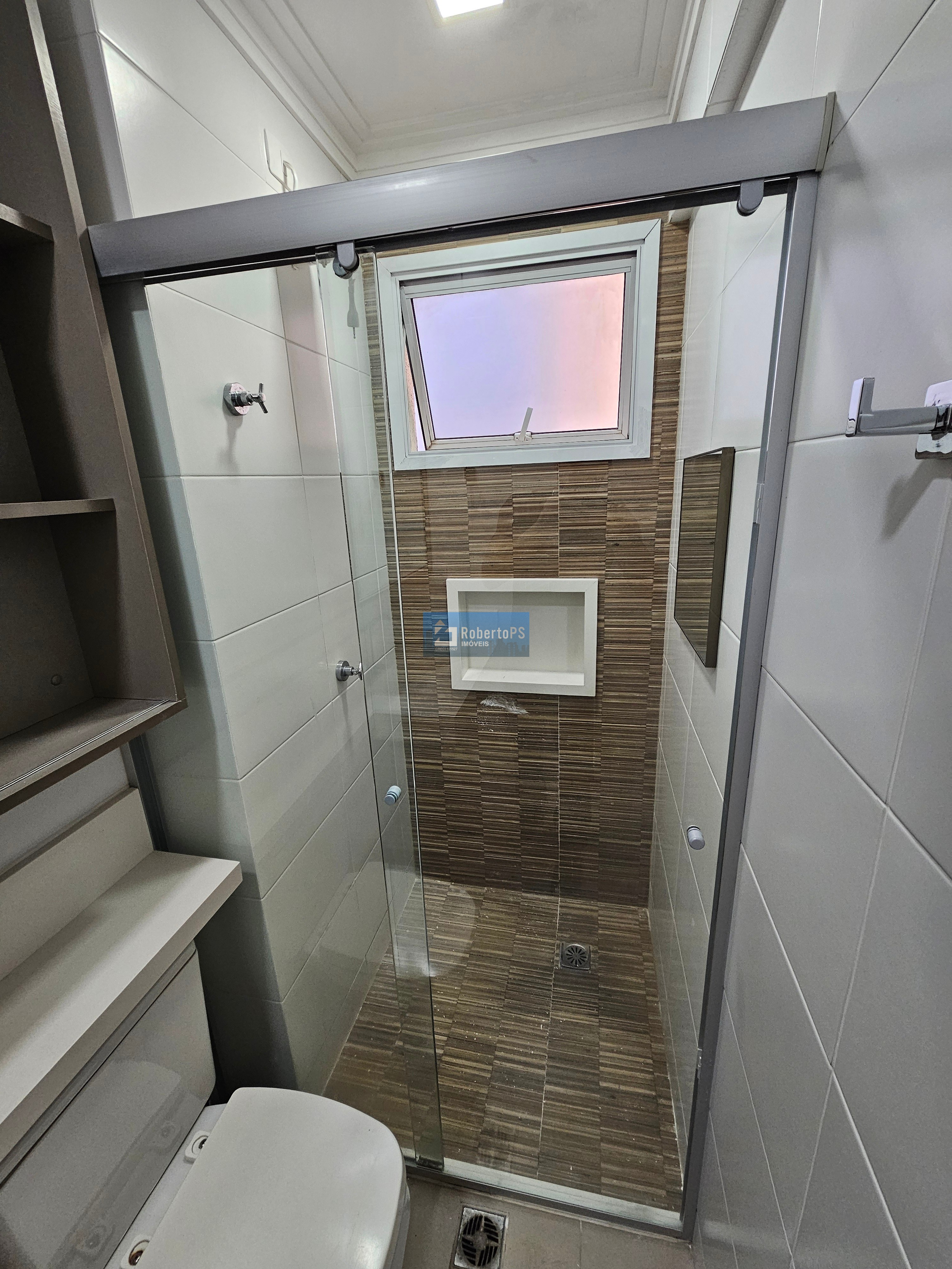 Apartamento de 1 quarto e suíte com vaga de garagem e 67m² n