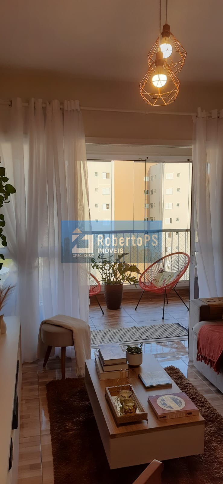 Apartamento 4 suítes no Jardim das Indústrias
