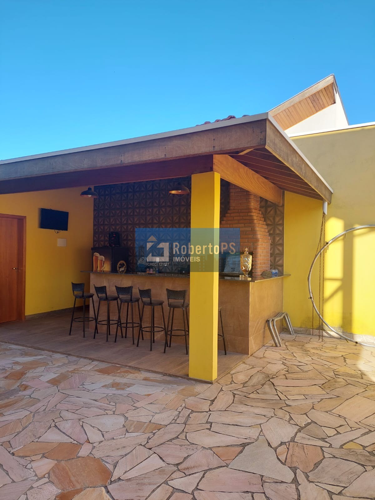 Excelente casa em condômino fechado em Caçapava. Faça sua proposta!!