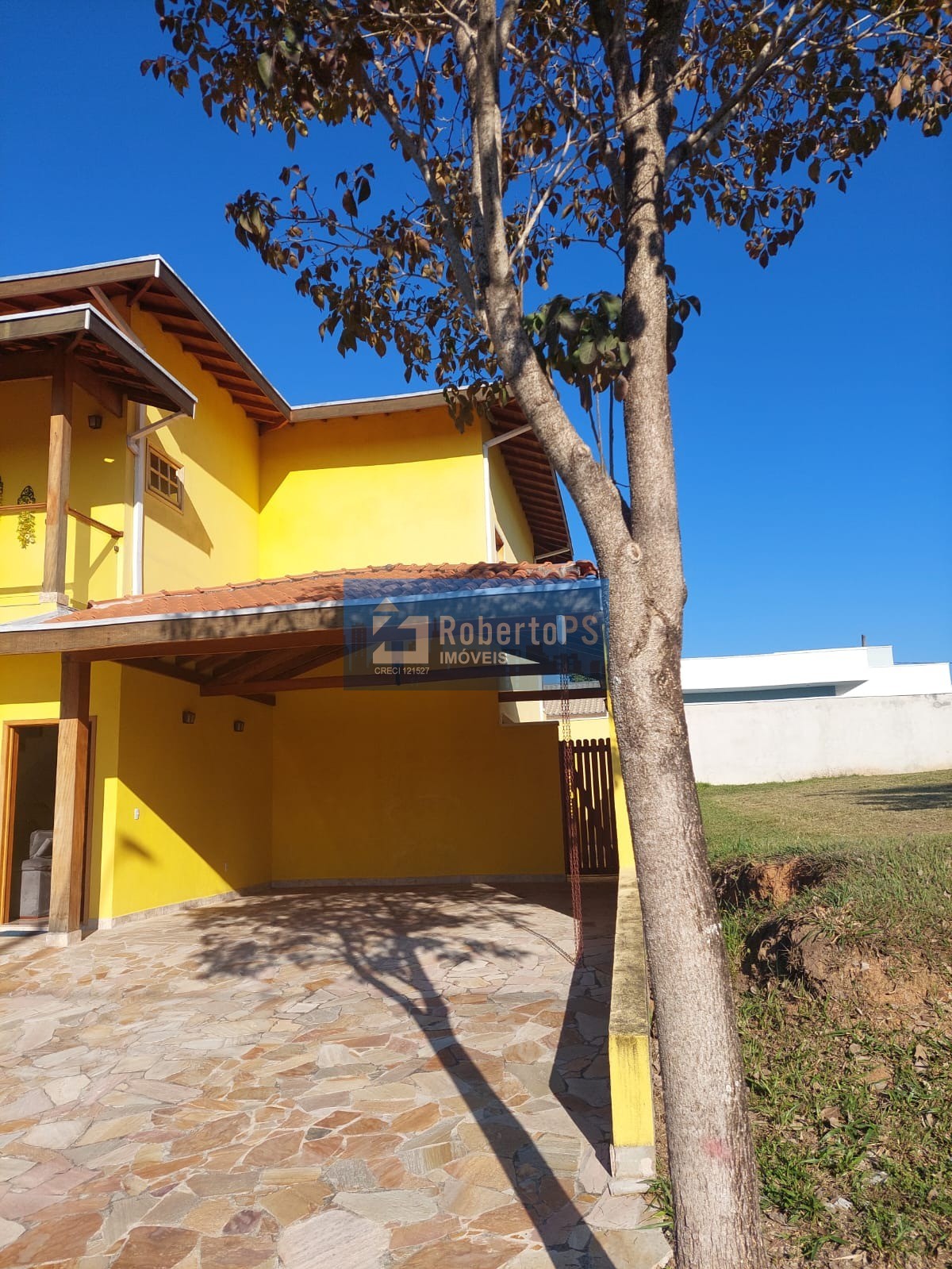 Excelente casa em condômino fechado em caçapava. Faça sua pr