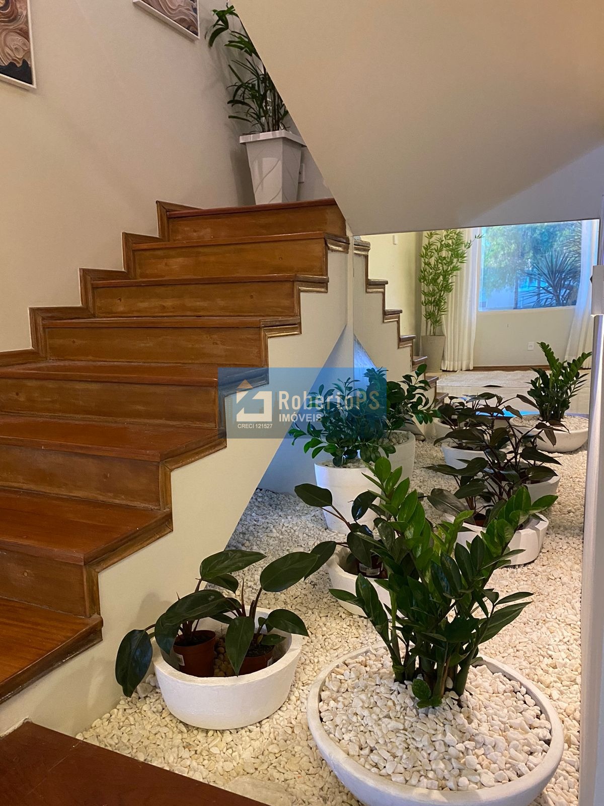 Residência alto padrão em condomínio, um luxo