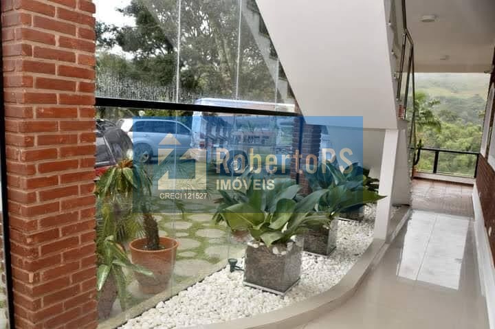 Oportunidade de investimento: hotel comercial à venda em ext