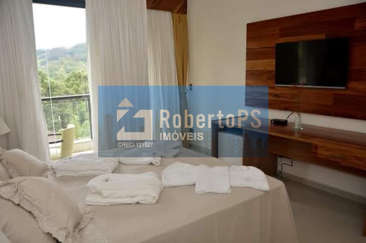 Oportunidade de Investimento: Hotel Comercial à Venda em Extrema-MG, Bairro Centro - 25 Quartos, 25 Suítes, 30 Vagas de Garagem, 2.383,33m² de Área