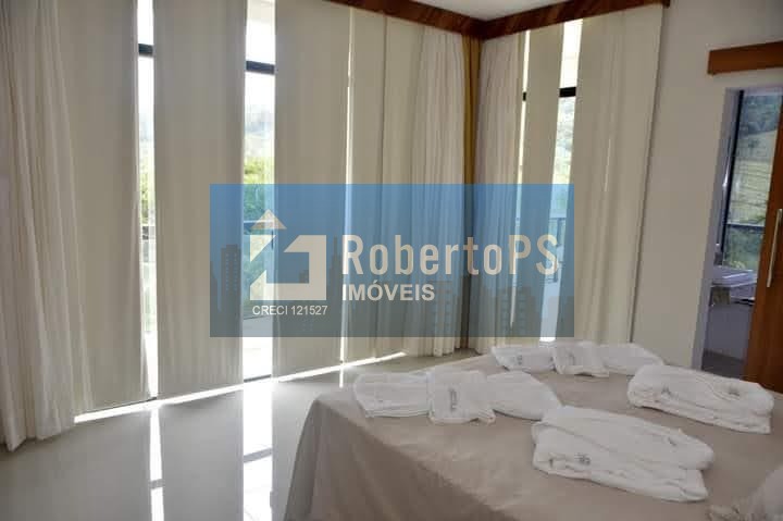 Oportunidade de Investimento: Hotel Comercial à Venda em Extrema-MG, Bairro Centro - 25 Quartos, 25 Suítes, 30 Vagas de Garagem, 2.383,33m² de Área