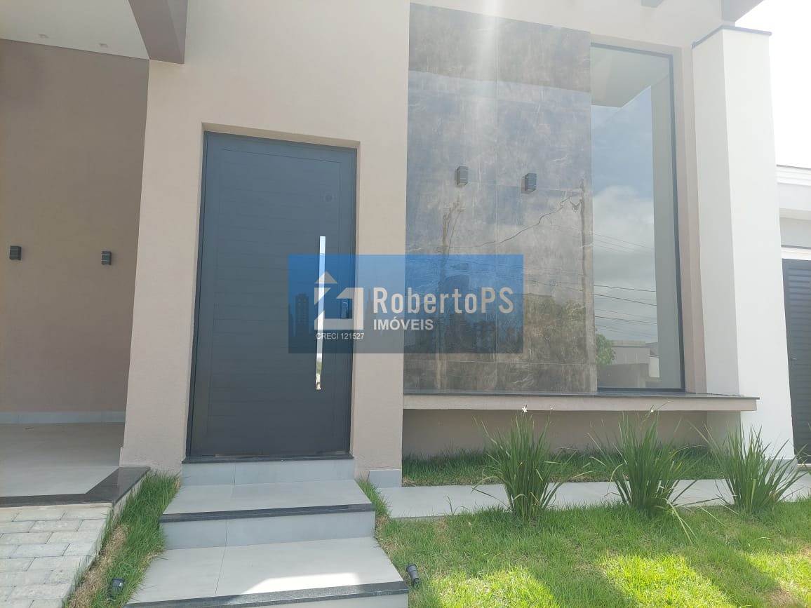 Casa em condomínio recém construída com 3 quartos e piscina 