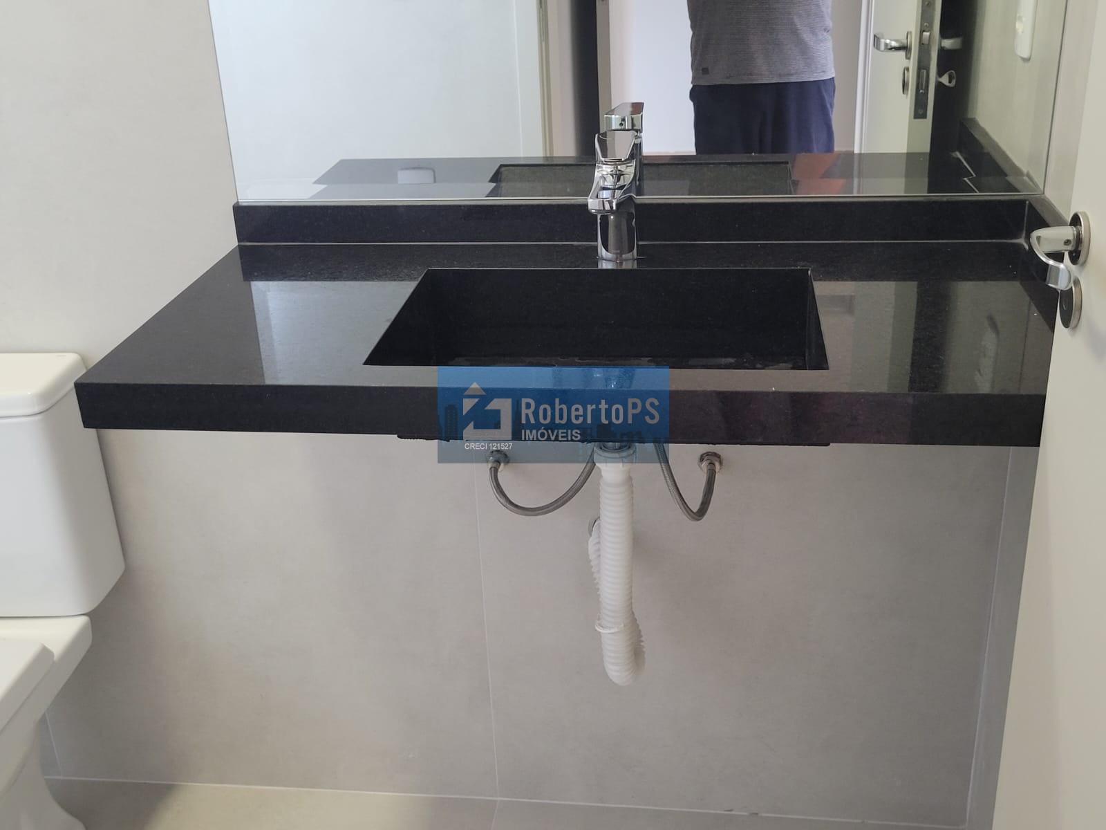 Não perca a oportunidade de adquirir esta incrível casa em condomínio no melhor bairro da cidade: o Urbanova!