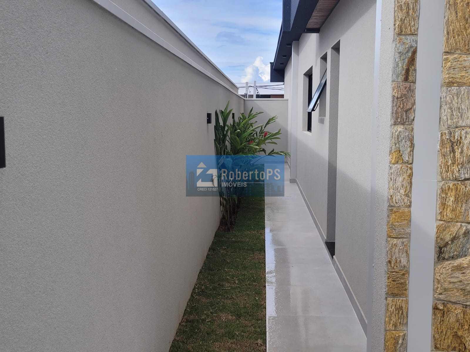 Não perca a oportunidade de adquirir esta incrível casa em condomínio no melhor bairro da cidade: o Urbanova!